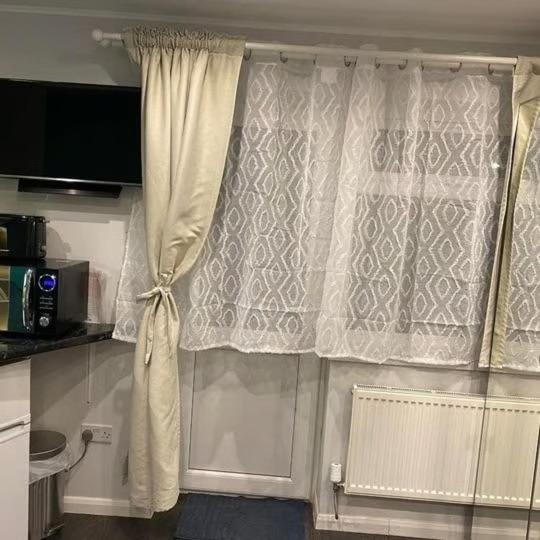 Vika Residence Deluxe Apartments Wednesbury Holiday Resort Ngoại thất bức ảnh