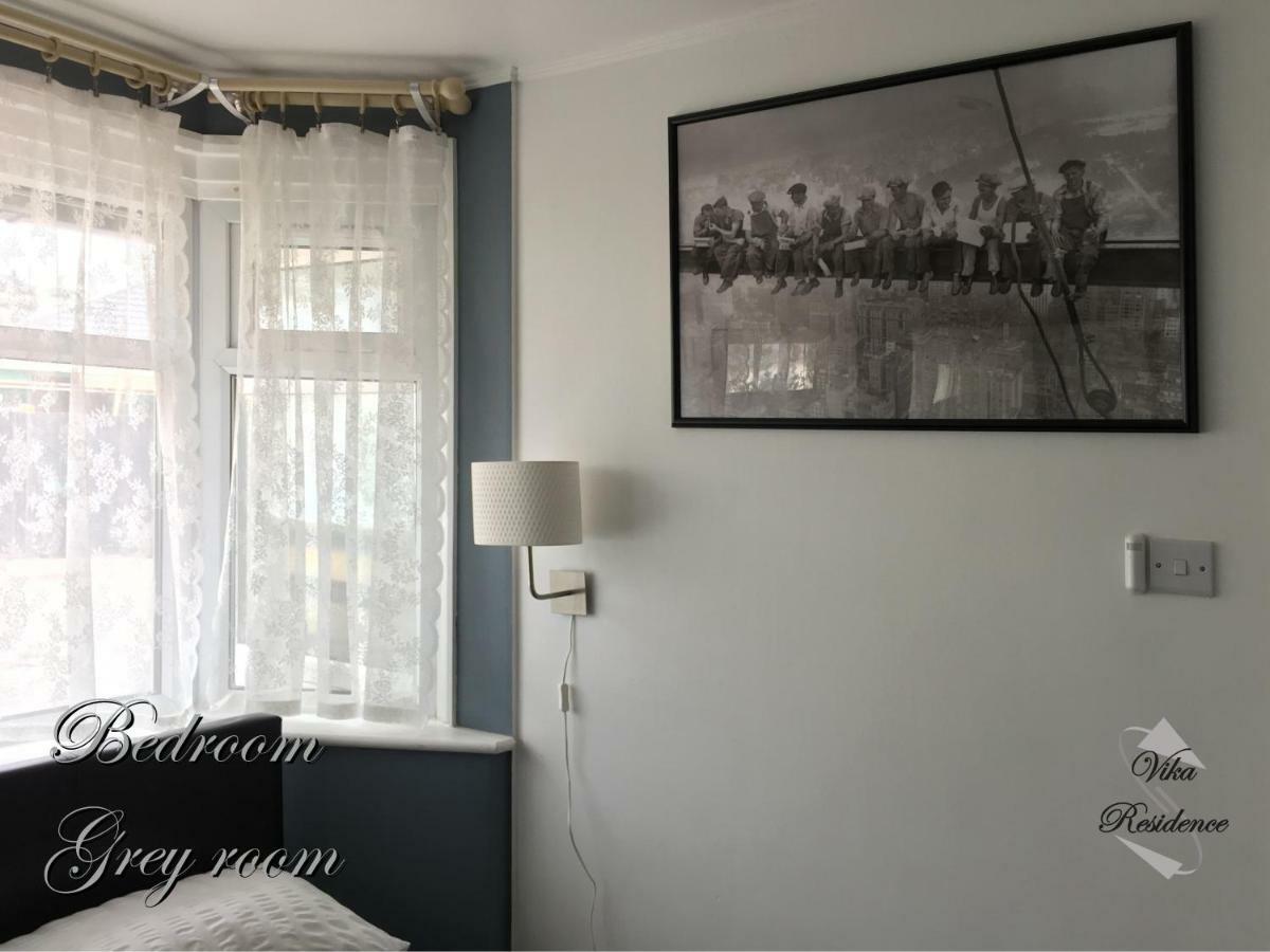 Vika Residence Deluxe Apartments Wednesbury Holiday Resort Phòng bức ảnh